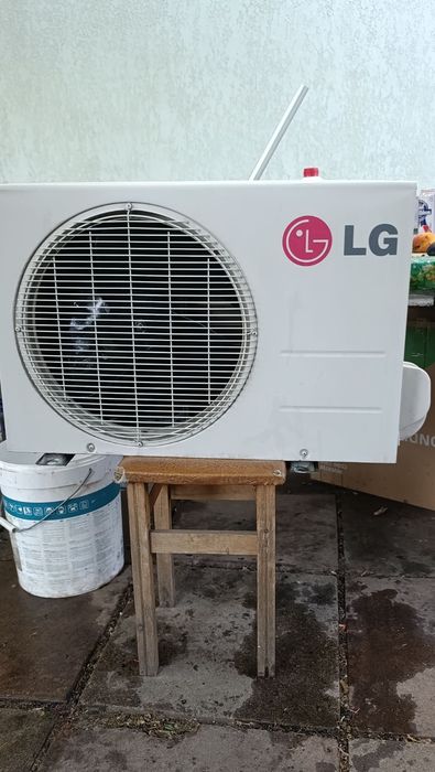 Кондиционер LG art cool 12