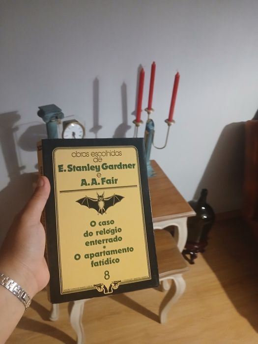 5 livros policiais - Conan Doyle e Stanley Gardner