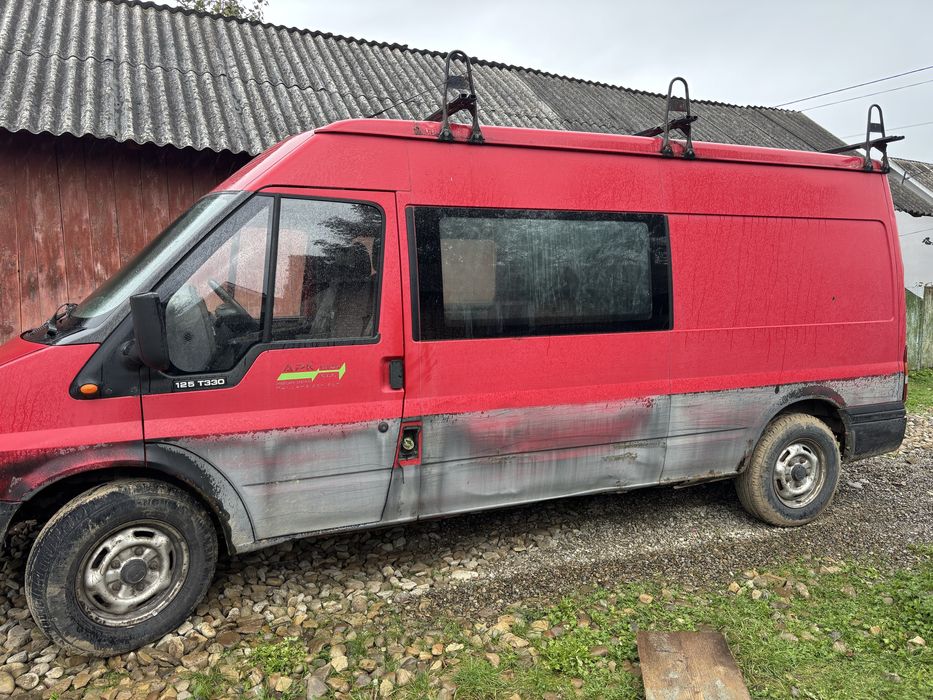 Ford Transit 2.4 TDDI нерозмитнений задній привід