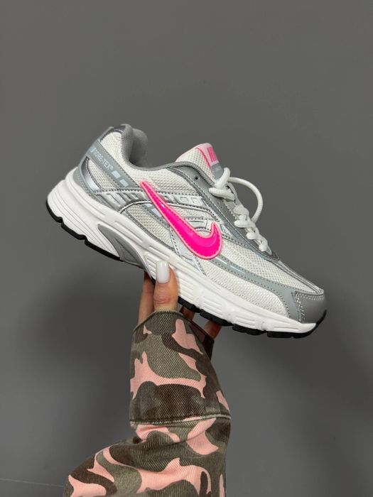 NIKE INITIATOR (7 різних кольорів)