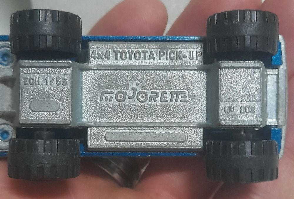 Toyota 4×4 pick-up majorette