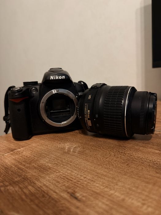 Фотоаппарат Nikon d5000 + 18-55