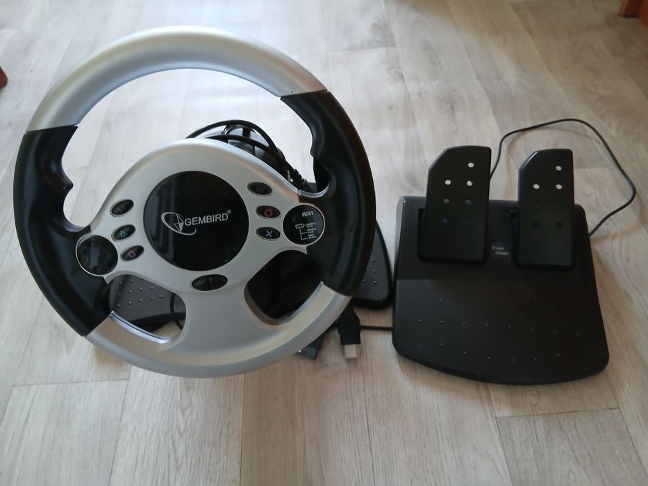 продам игровой руль