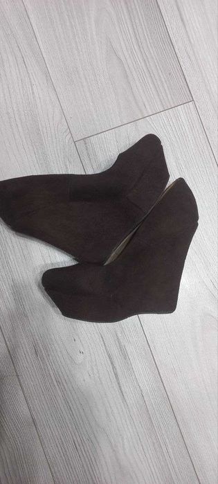 Туфлі на платфрмі