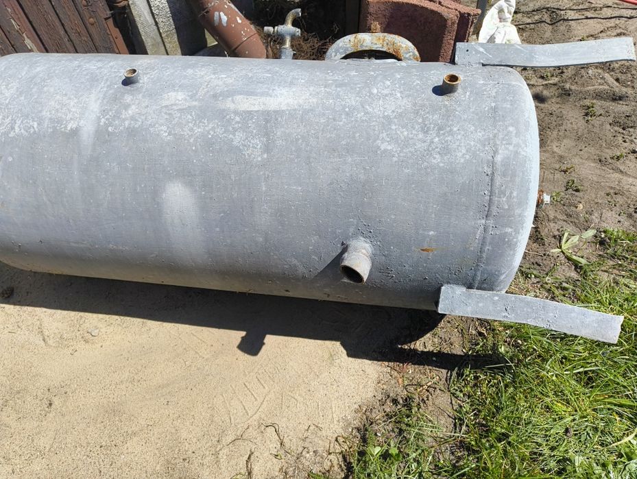 Zbiornik hydrauliczny 200l