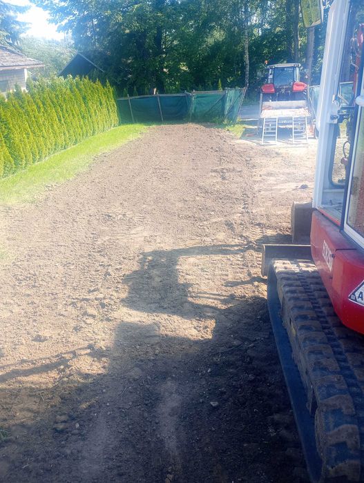 Usługi minikoparką/prace ziemne /