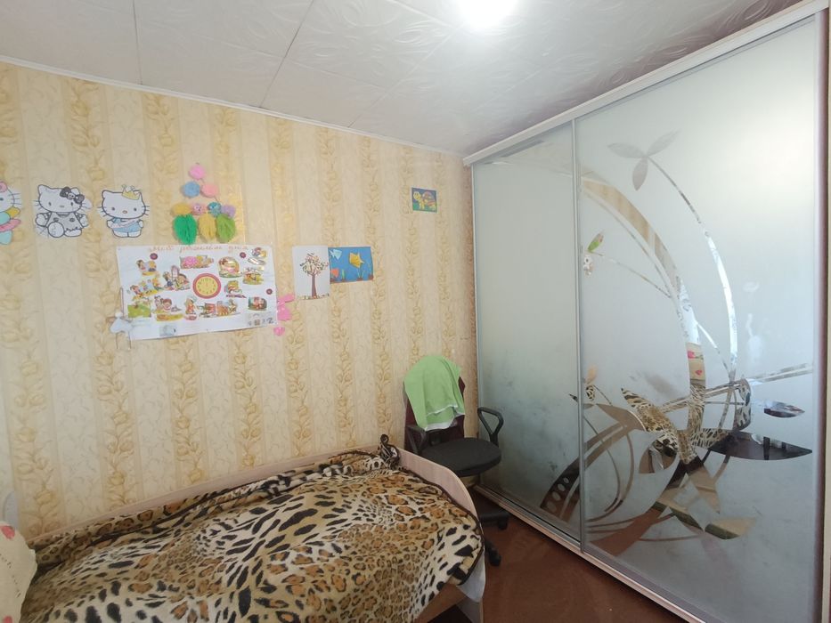 Продам просторную квартиру в центре города по ул. Харитонова