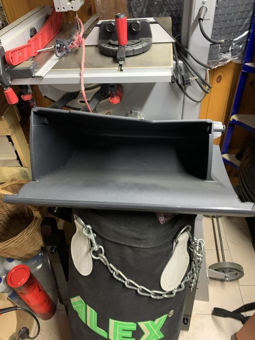 Продам бардачок для фольксваген кадди