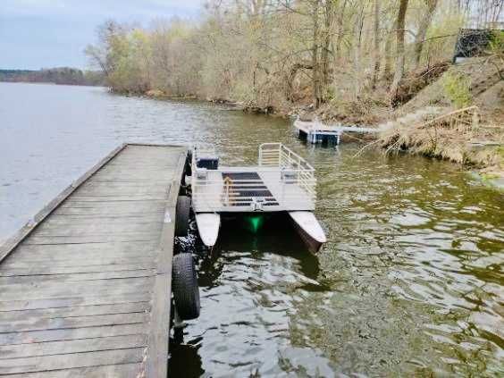 Sprzedam katamaran do celów wędkarskich