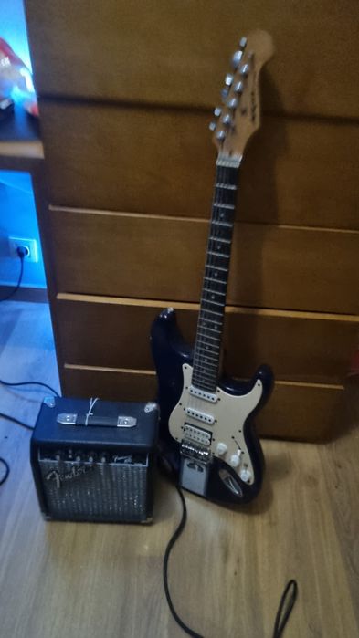 Guitarra eletrica + amplificador