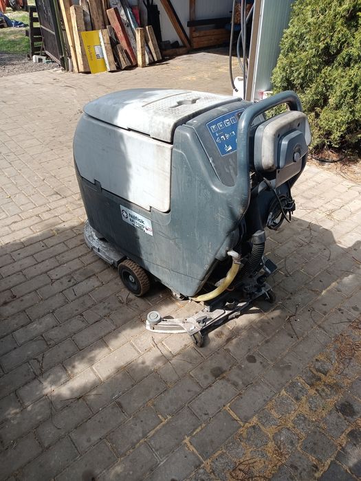 Szorowarka NILFISK BA531 D
