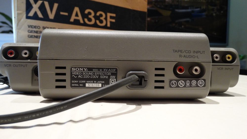 Sony XV-A33F edição
