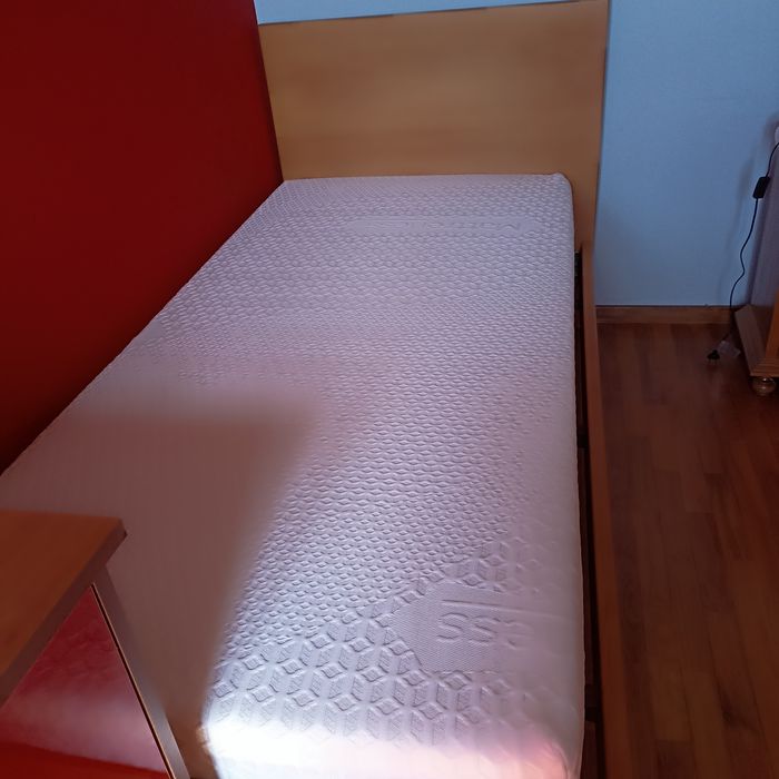 Colchão mattreness+ cama