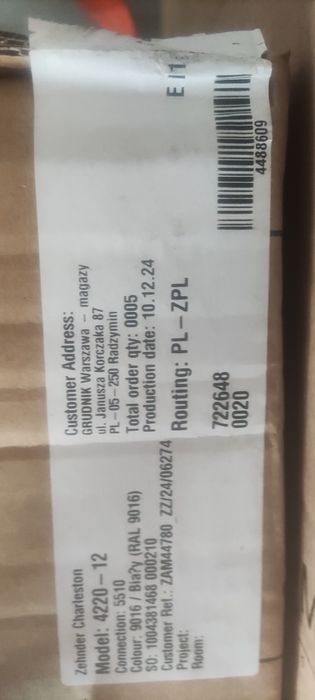 Grzejnik Zehnder Charleston 250x70cm biały 3400Wat -50% zawór Gratis