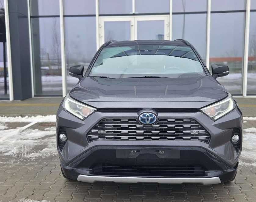 Toyota RAV4 2019 року