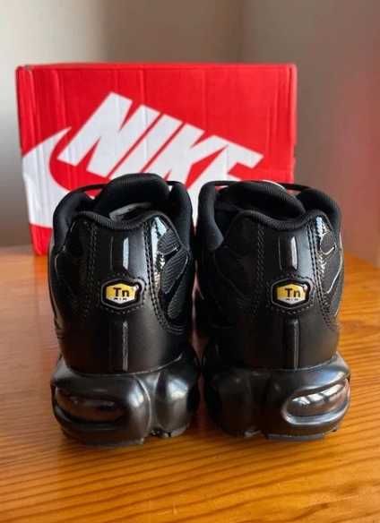 Nike Air Max TN Plus Czarny R.41