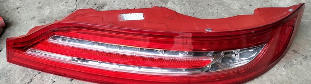 Задні жовті ліхтарі lincoln mkc в гарному стані по 230$ якщо парою