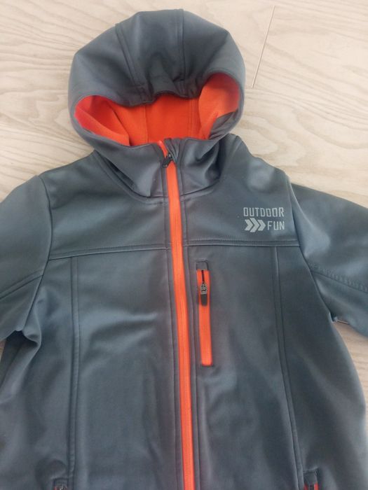 Bluza Softshell chłopięca z kapturem r.146-152