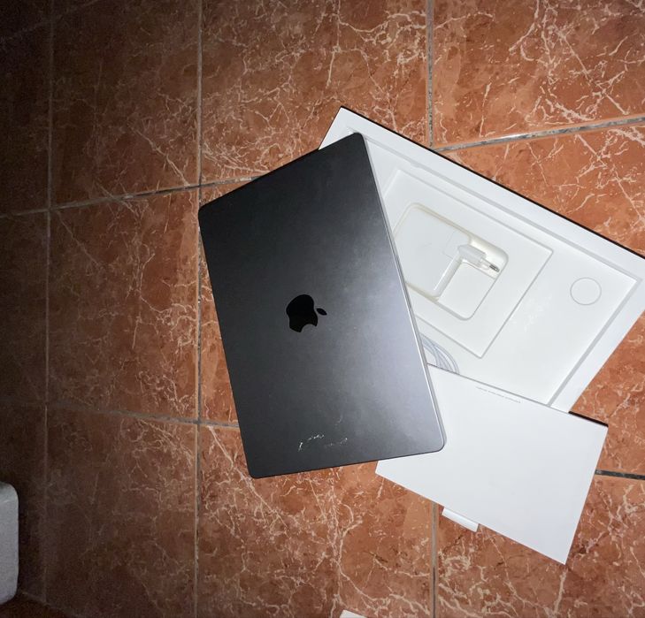 Macbook Pro 2021 M1 14”