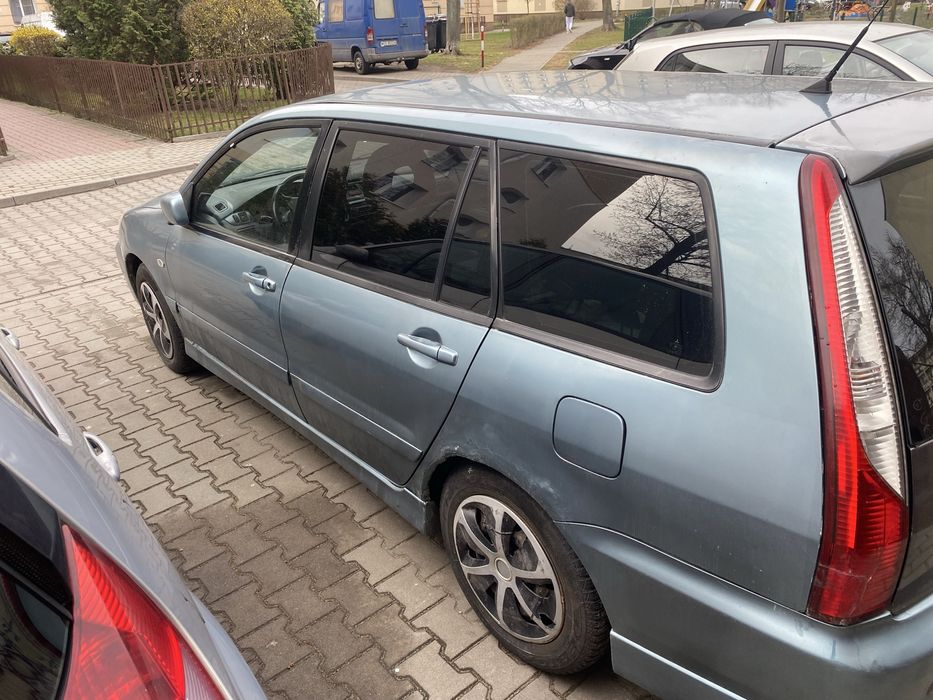 Mitshubishi Lancer tanio