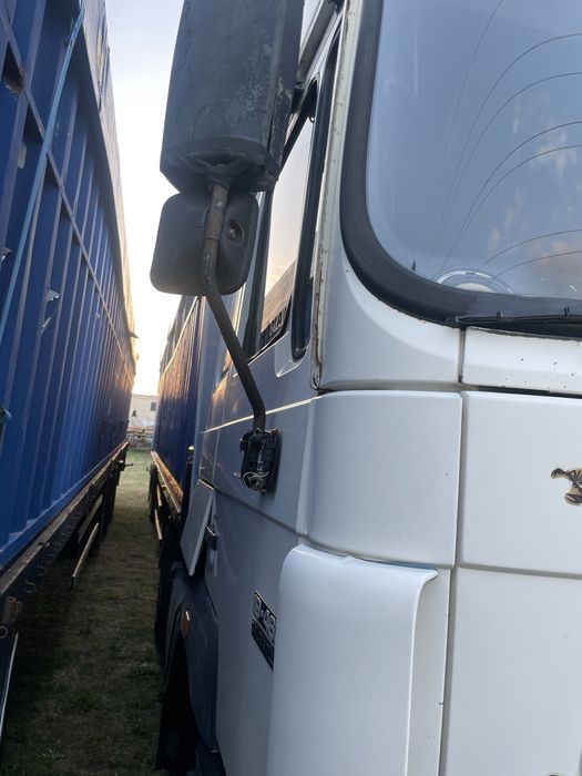 Вантажне авто MAN 19.463