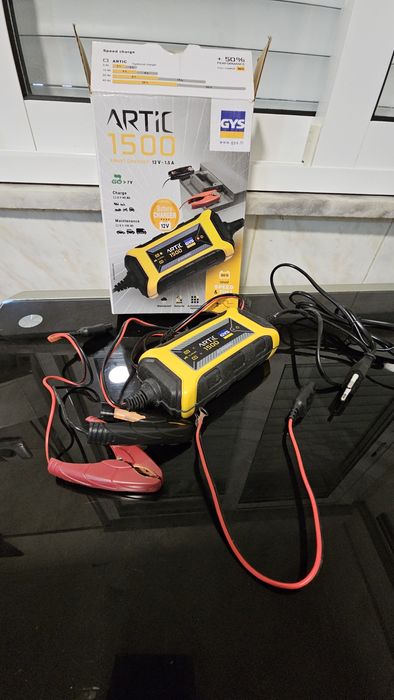 Carregador 12V 1.5A