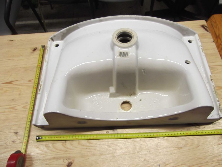 Porcelanowa umywalka  CERSANIT 60 x 41cm