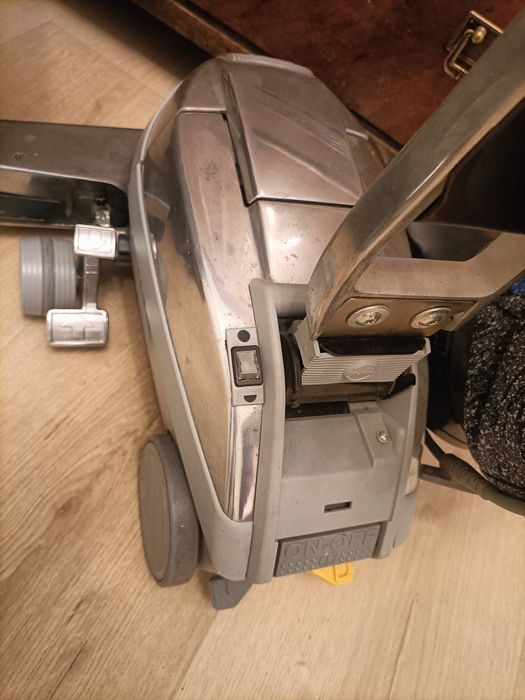 Sprzedaż naprawa odkurzaczy kirby