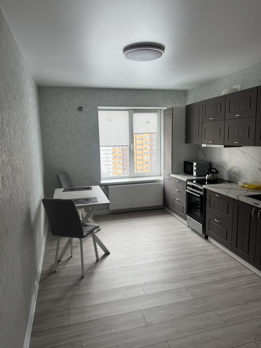 Здається 1 кімнатна квартира в новобудові. Перша здача