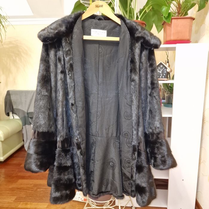 Норкова шубка гарнюча