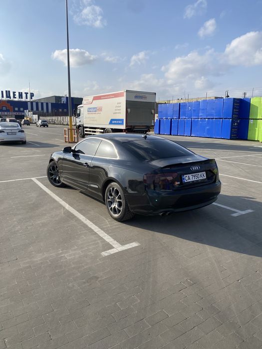 Audi A5 quattro PREMIUM 2.0 tfsi АКПП Multitronik