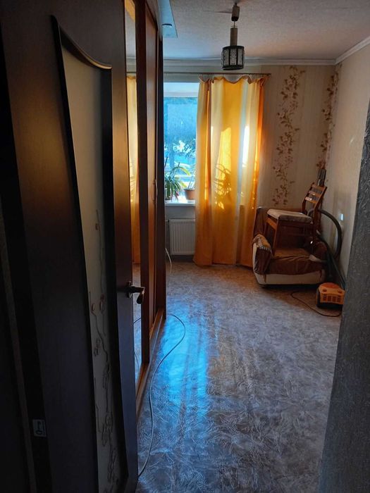 Продам 3 комн. кв-ру в п. Эсхар, центр