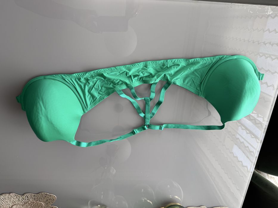 Victoria Secret biustonosz