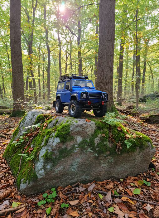 Машинка на радіокеруванні. Trophy. RC4WD 1/10 Land Rover Defender D90
