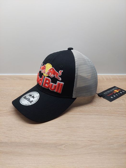 Czapka z daszkiem RedBull Nowa