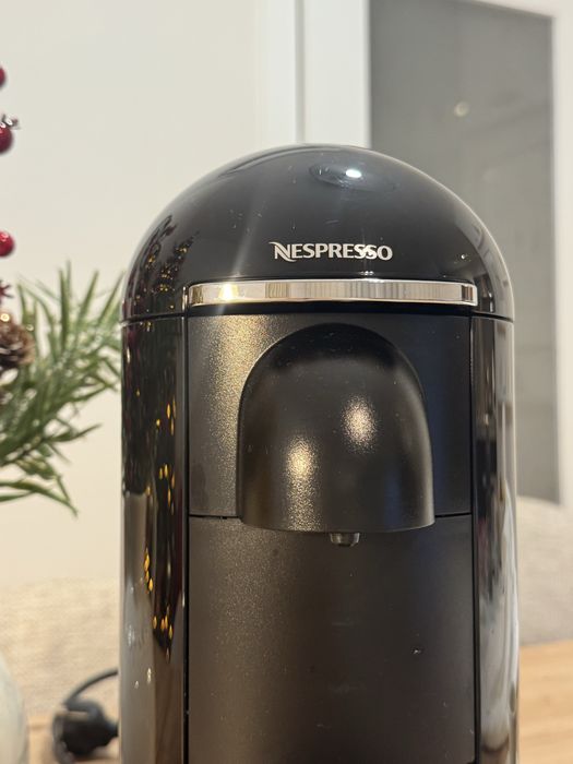 Máquina de Café Nespresso Vertuo