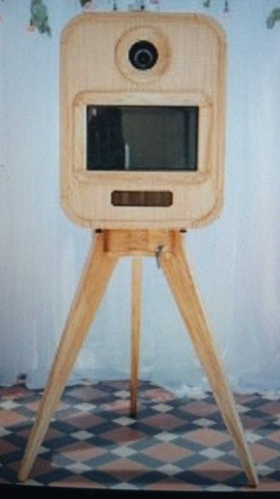 Insufláveis, mascotes e photobooth