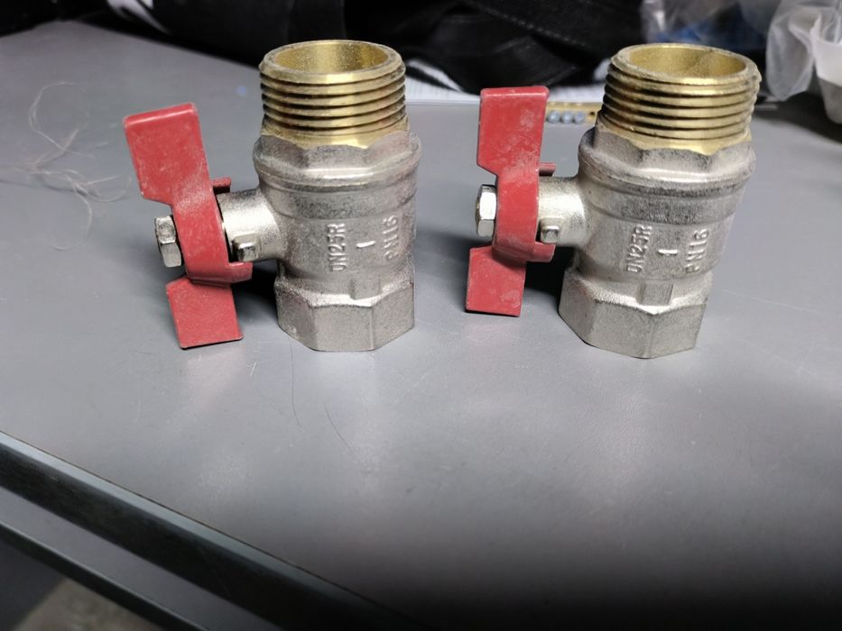 Zawory 1 cal nowe  kulowe