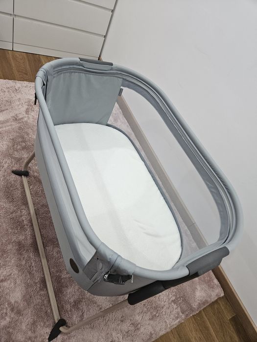 Berço da maxi cosi de  criança