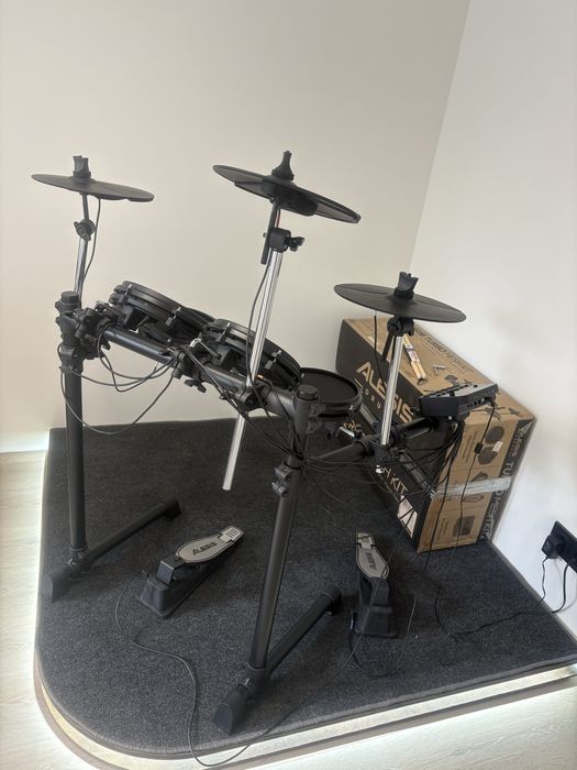 Електронна ударна установка Alesis Turbo Mesh Kit