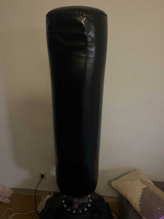 Worek bokserski stojący