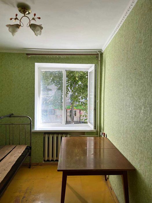 Квартира в центрі міста,2 поверх