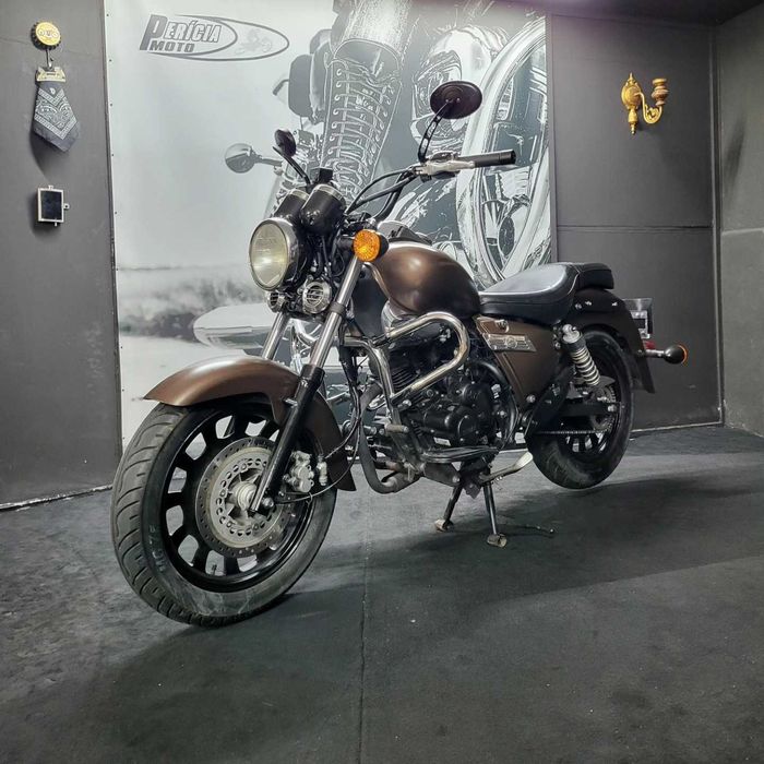 Keeway Superlight 125