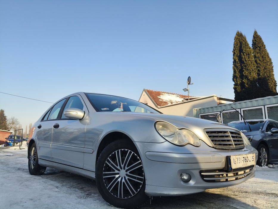 Mercedes Benz C klasa 1.8 benzyna kompresor// super stan// 2006 okazja