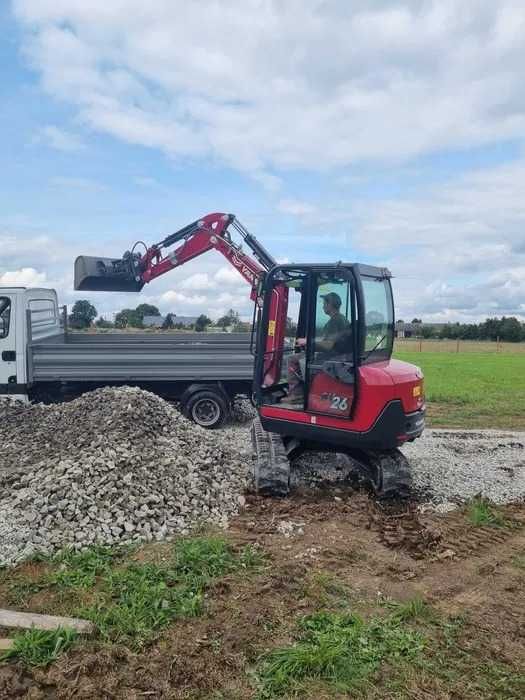 Minikoparka Usługi minikoparką z operatorem, Transport, roboty ziemne