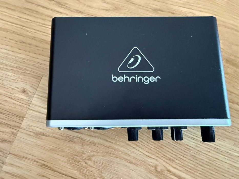Audio Interface Behringer U-Phoria UMC202HD