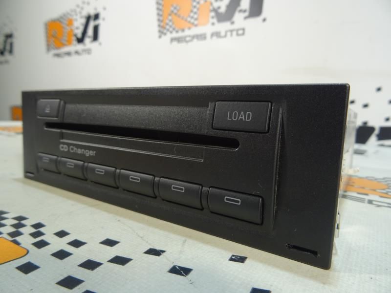 Rádio / auto-rádio AUDI A3 (8P1)