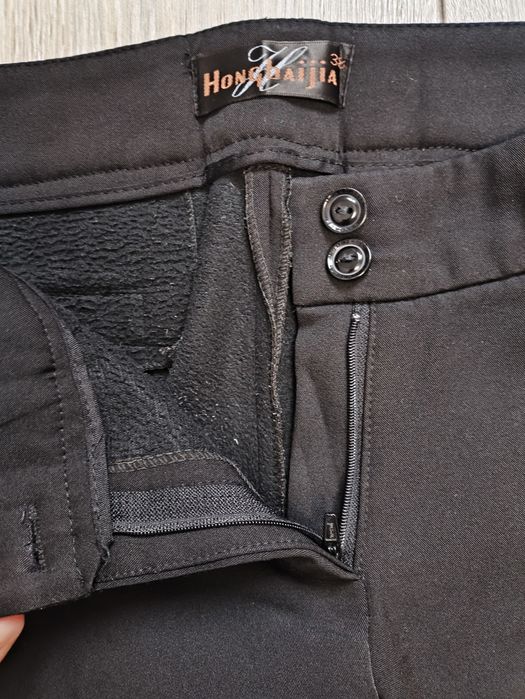 Теплі прямі штани і светр 44 розмір