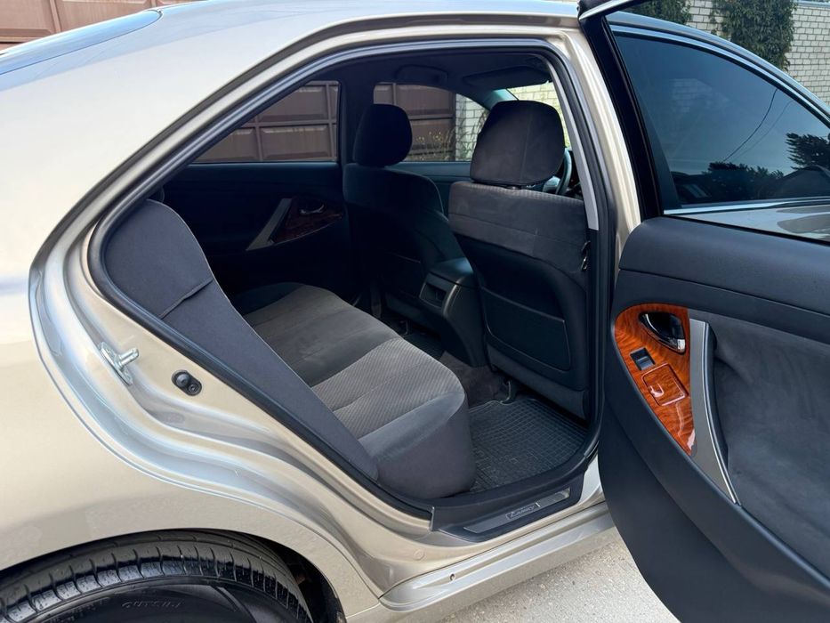 Продам Toyota Camry