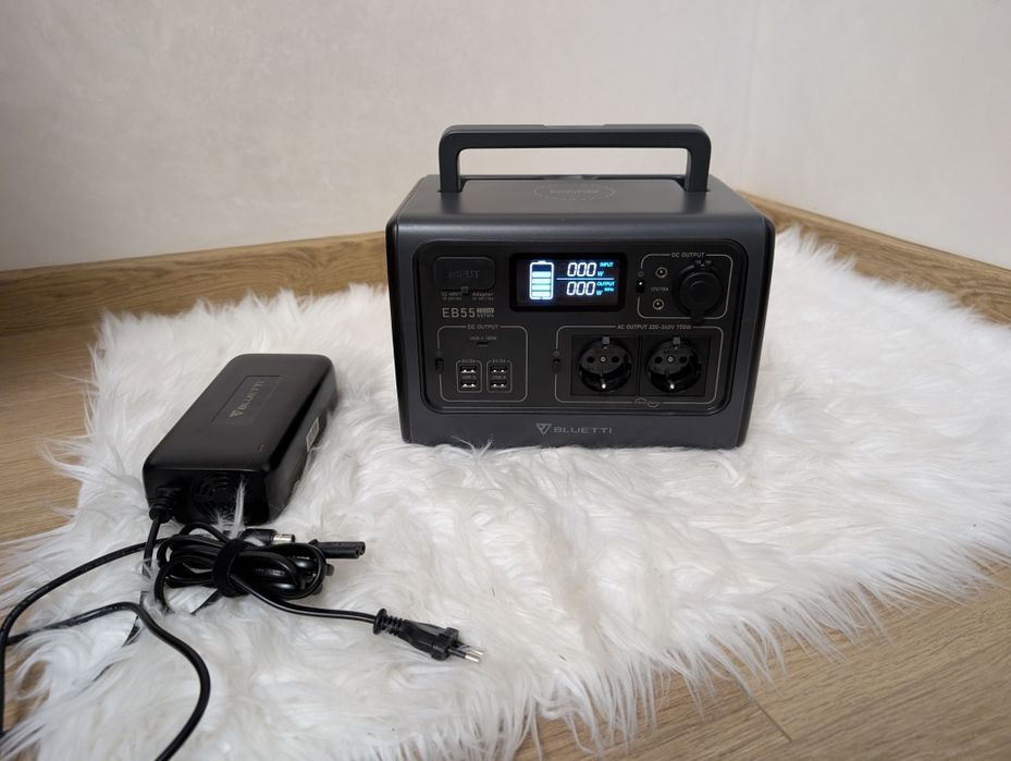 BLUETTI EB55 зарядна станція 1400 Вт